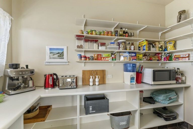 Photo of property in 27 Nelson Street, Foxton Beach, Foxton, 4815