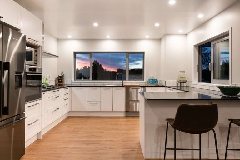 Photo of property in 60b Wilson Road South, Paengaroa, 3189