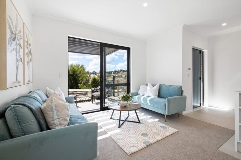 Photo of property in 18 Kilcadden Drive, Flat Bush, Auckland, 2019
