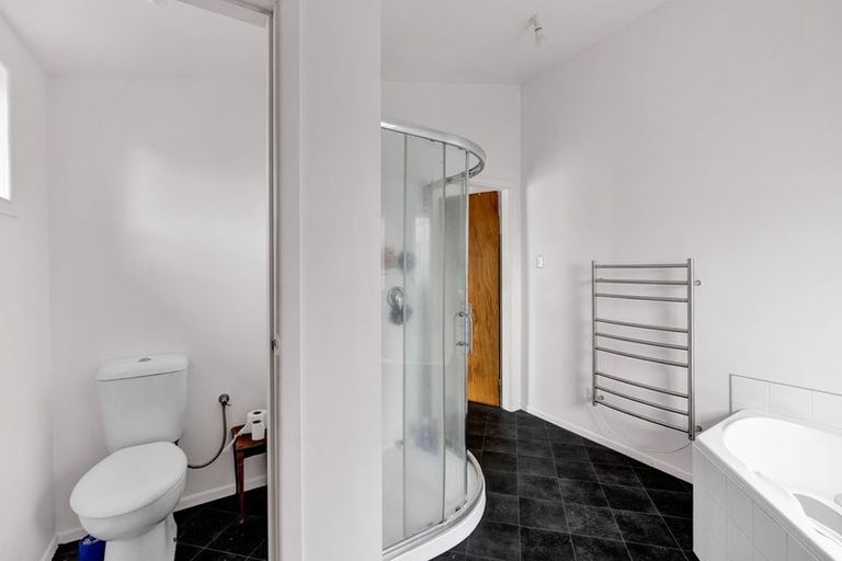 Photo of property in 278 South Road, Hawera, 4610