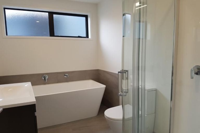Photo of property in 10 Roto Lane, Pukekohe, 2120