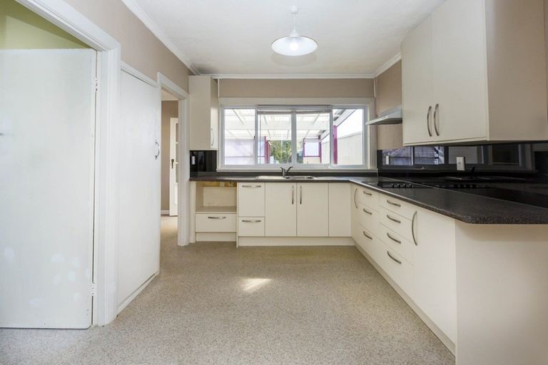 Photo of property in 98 Miro Street, Trentham, Upper Hutt, 5018