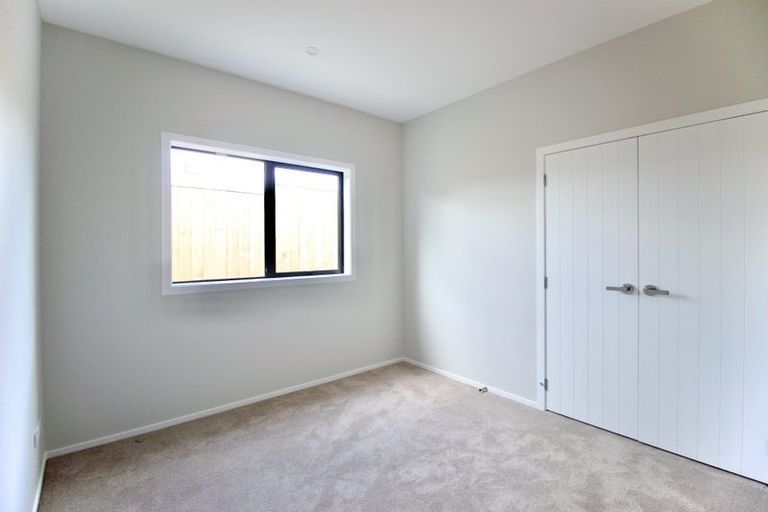 Photo of property in 9 Babina Avenue, Kumeu, 0810