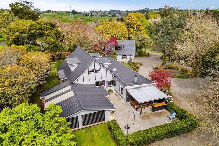 Photo of property in 279 Manutahi Road, Lepperton, New Plymouth, 4372