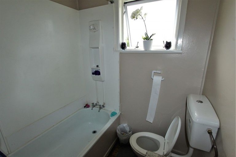 Photo of property in 15a Hinau Street, Tokoroa, 3420