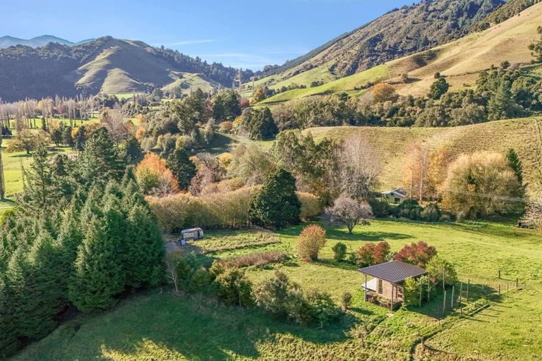 Photo of property in 2377 Motueka Valley Highway, Woodstock, Motueka, 7196