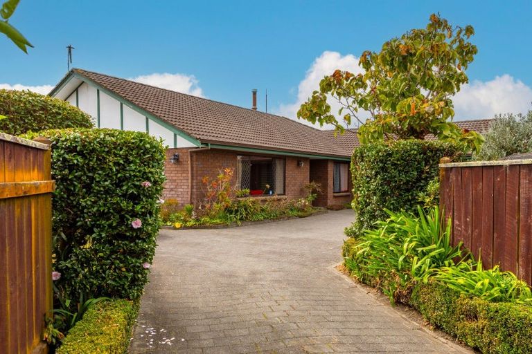 Photo of property in 79 O'dowd Road, Taradale, Napier, 4112