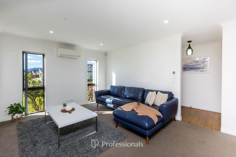 Photo of property in 32 Filmer Crescent, Wallaceville, Upper Hutt, 5018
