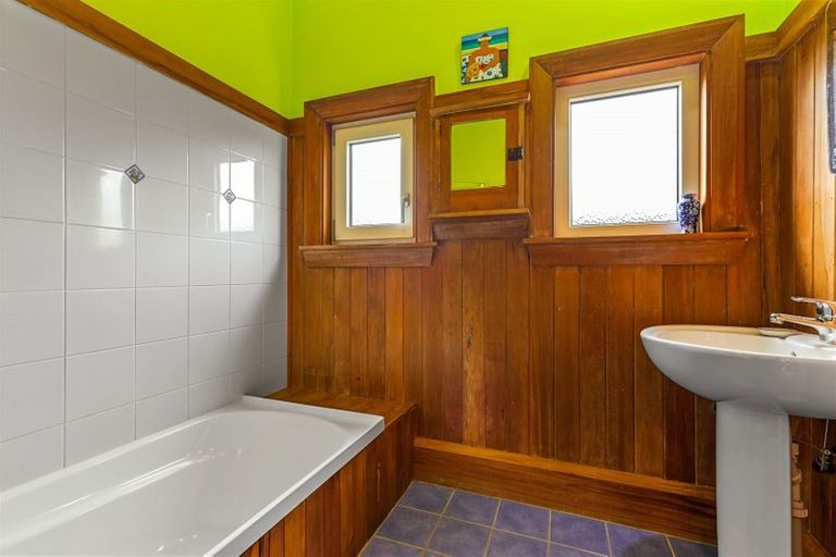 Photo of property in 17 Hoon Hay Road, Hoon Hay, Christchurch, 8025
