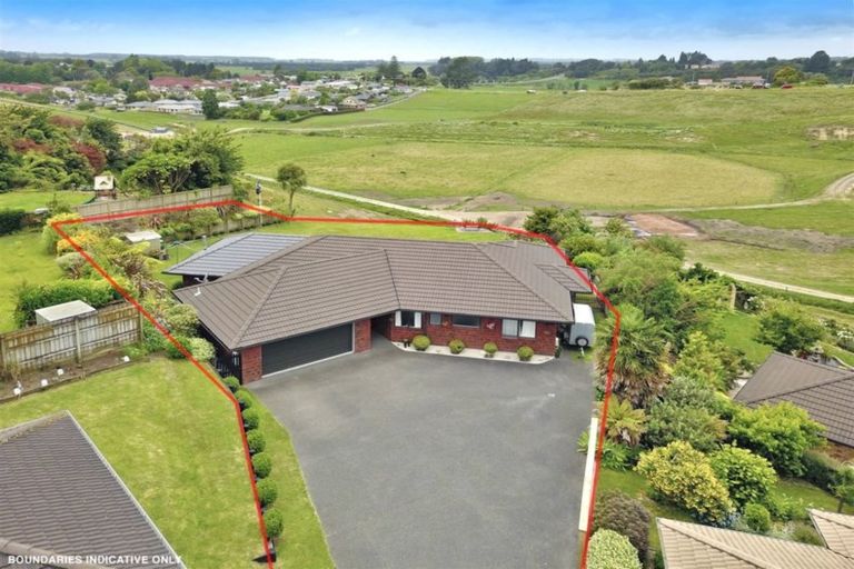 Photo of property in 43 Norm Freeman Drive, Te Puke, 3119