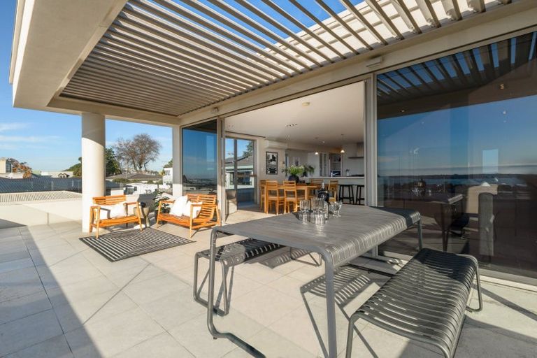 Photo of property in 2b Hinewa Road, Otumoetai, Tauranga, 3110