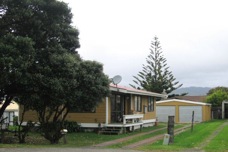 Photo of property in 140 Manly Street, Paraparaumu Beach, Paraparaumu, 5032