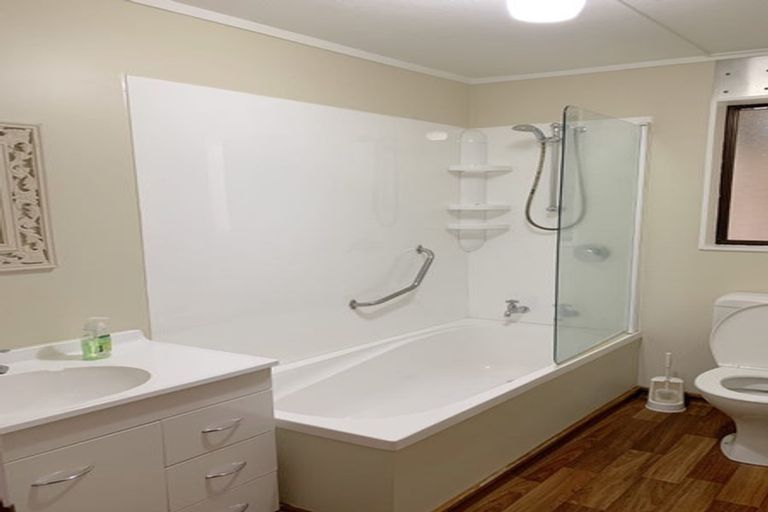 Photo of property in 13a Shastri Terrace, Khandallah, Wellington, 6035