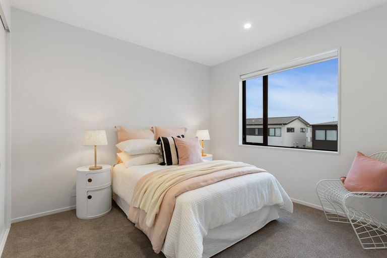 Photo of property in 5 Tana Way, Manurewa, Auckland, 2102