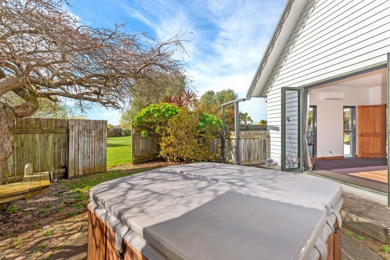 Photo of property in 12 Ruru Avenue, Lytton West, Gisborne, 4010