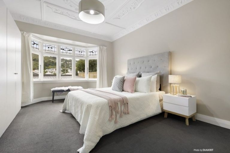 Photo of property in 22 Eden Street, Island Bay, Wellington, 6023