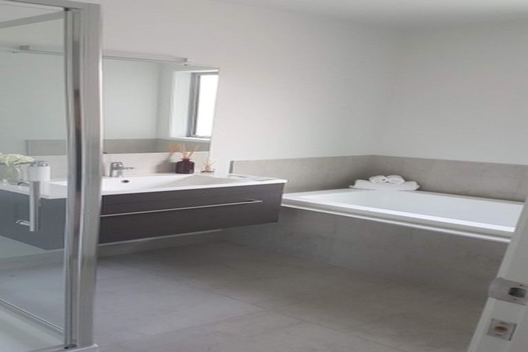 Photo of property in 2 Beltrees Lane, Pokeno, 2402