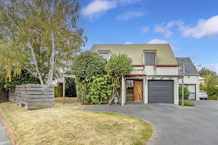 Photo of property in 1/264 Ilam Road, Burnside, Christchurch, 8053