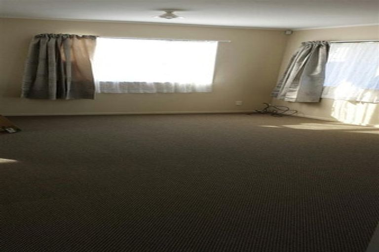 Photo of property in 18 Henwood Road, Mangere East, Auckland, 2024