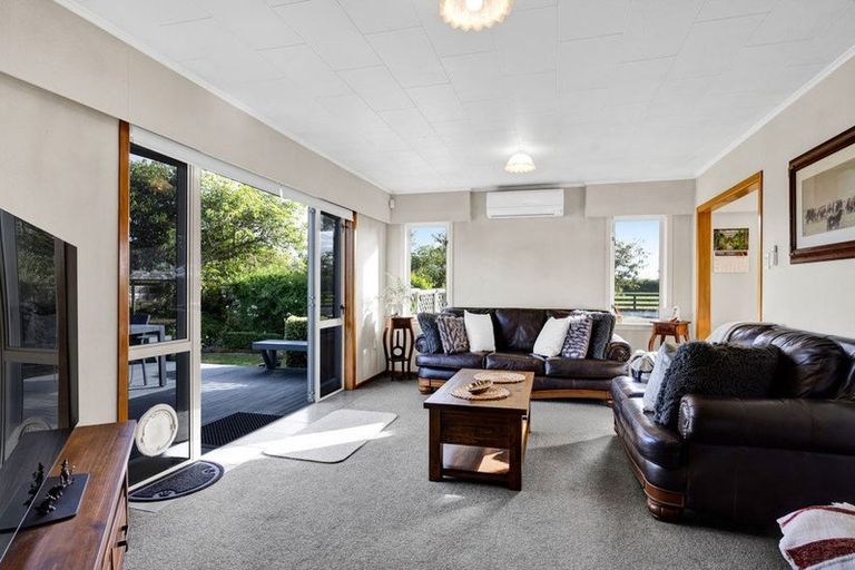Photo of property in 242 Tawhiti Road, Hawera, 4672