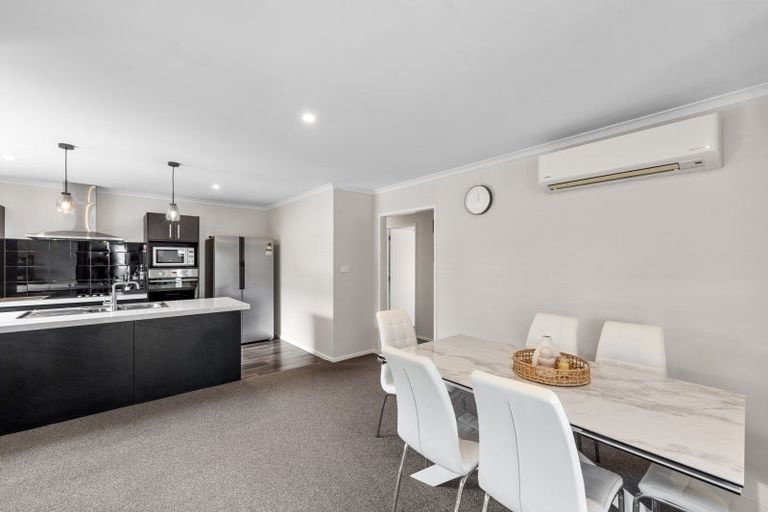 Photo of property in 269 Lakes Boulevard, Pyes Pa, Tauranga, 3112