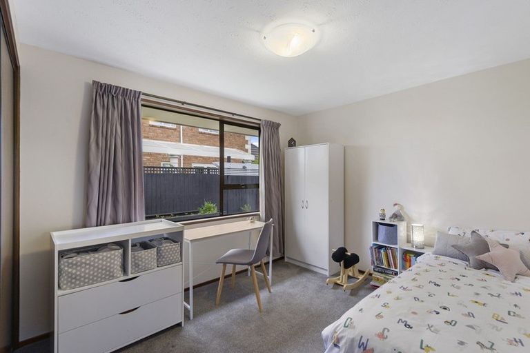 Photo of property in 231 Maidstone Road, Avonhead, Christchurch, 8042