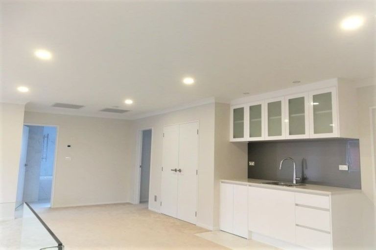 Photo of property in 8 Fong Road, Flat Bush, Auckland, 2019