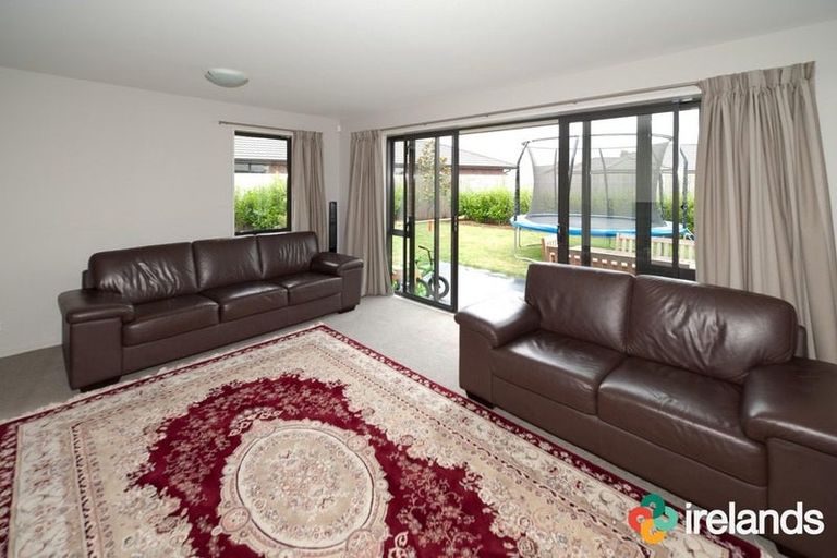 Photo of property in 1 Duggan Close, Rolleston, 7614