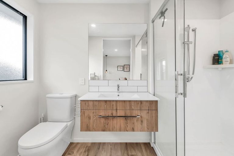 Photo of property in 3 Guyon Street, Marshland, Christchurch, 8083