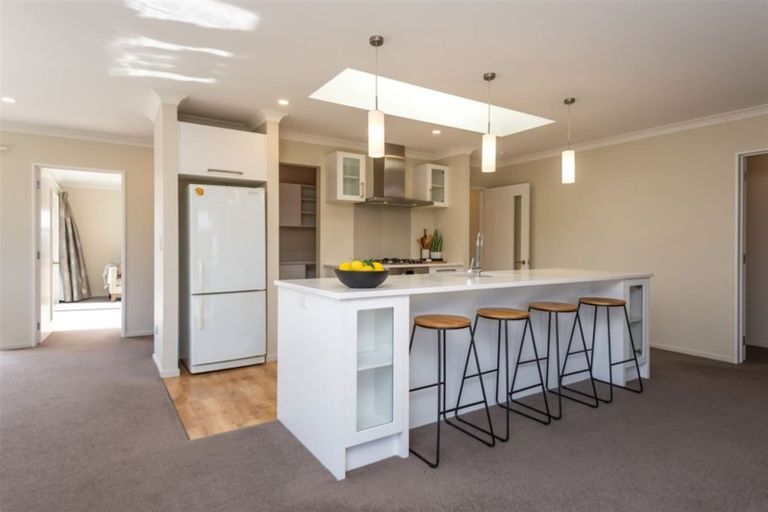 Photo of property in 39 Oakwood Drive, Rangiora, 7400