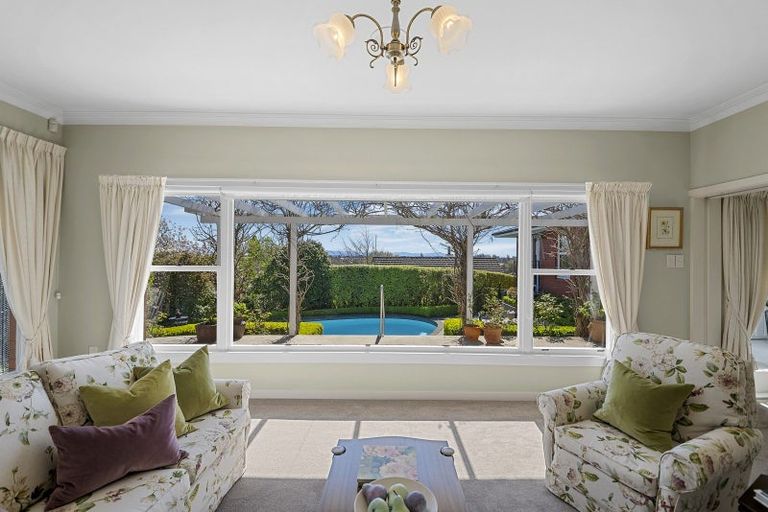 Photo of property in 7 Upper Crichton Terrace, Cashmere, Christchurch, 8022