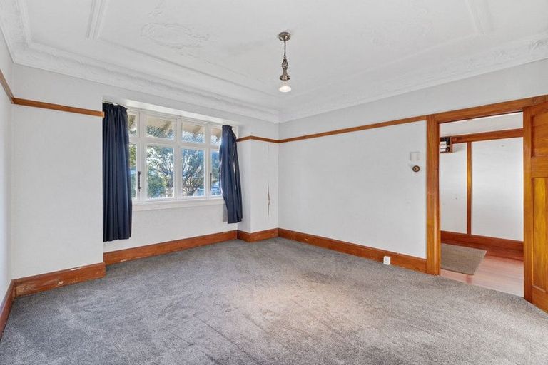 Photo of property in 8 Annandale Avenue, Takaro, Palmerston North, 4410