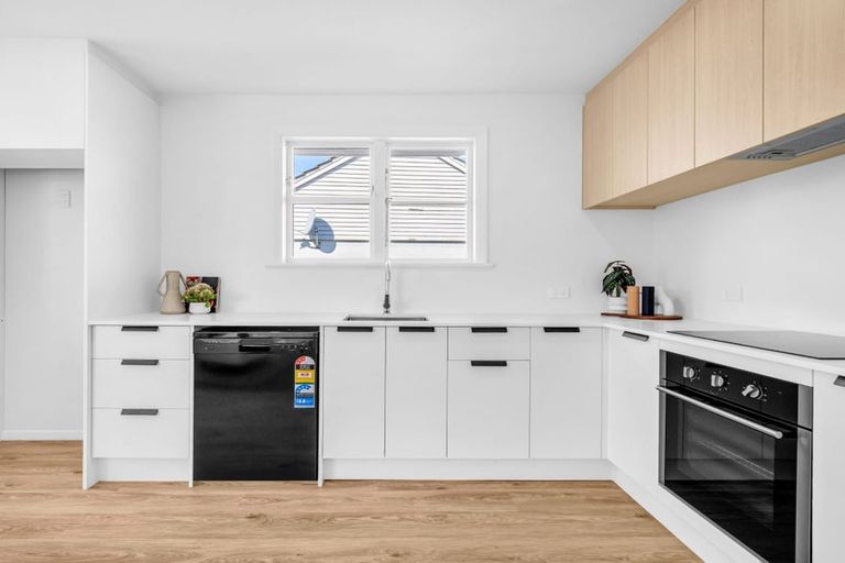 Photo of property in 14 Onawe Place, Mairehau, Christchurch, 8013