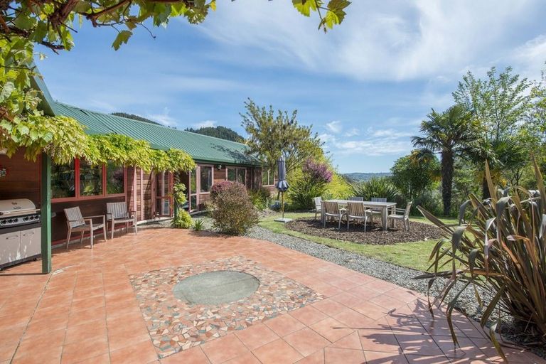 Photo of property in 18 Ralphine Way, Maitai, Nelson, 7010