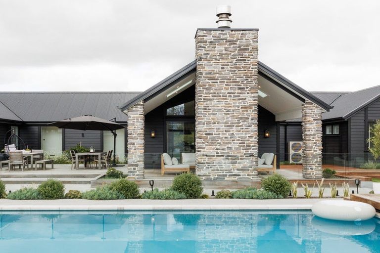 Photo of property in 72 Hartwell Drive, Kelvin Grove, Palmerston North, 4470