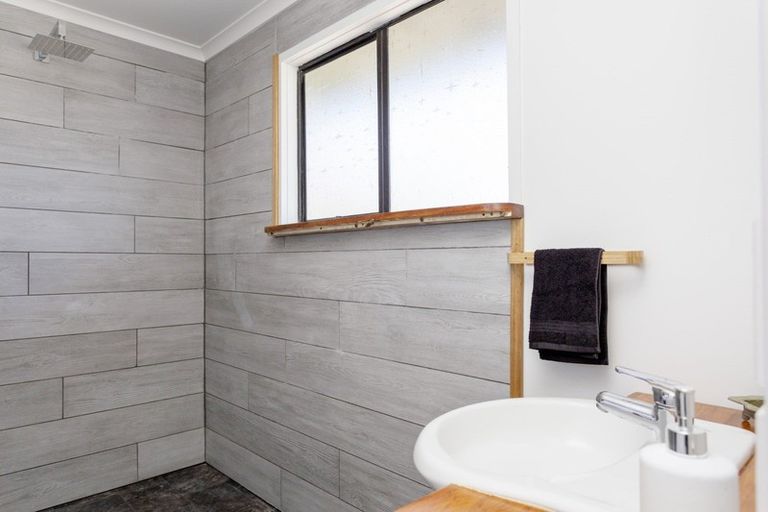 Photo of property in 66 Matuku Street, Two Mile Bay, Taupo, 3330