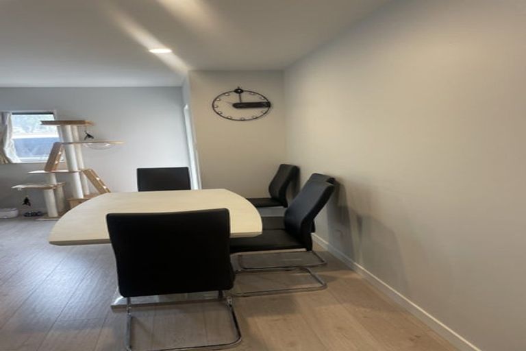 Photo of property in 16a Imperial Place, Henderson, Auckland, 0612