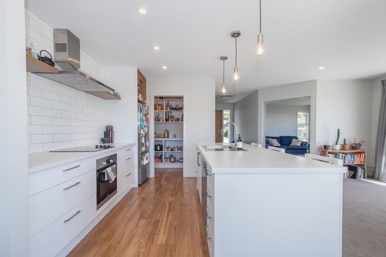 Photo of property in 9 Warbler Lane, Albert Town, Wanaka, 9305