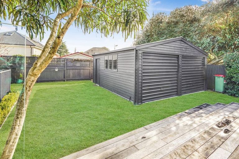 Photo of property in 11 Galway Avenue, Hamilton East, Hamilton, 3216