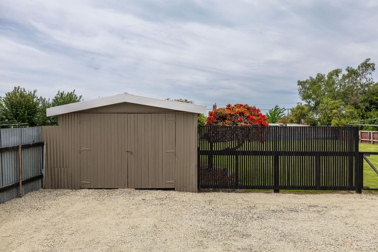 Photo of property in 51 Rhodes Street, Waimate, 7924