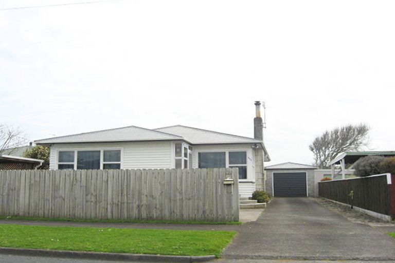 Photo of property in 242 Omata Road, Spotswood, New Plymouth, 4310