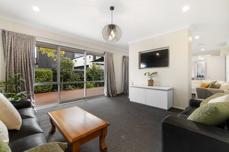 Photo of property in 18 Kenwyn Avenue, St Albans, Christchurch, 8052