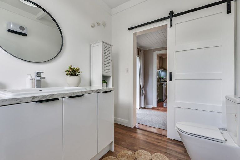 Photo of property in 25 Casey Avenue, Fairfield, Hamilton, 3214