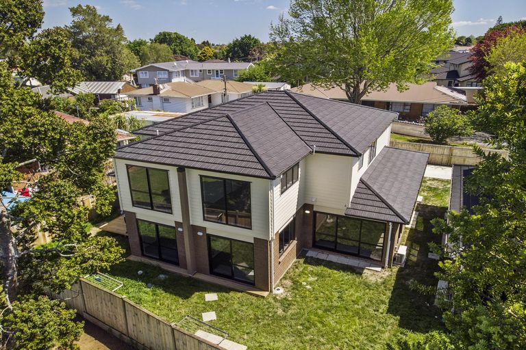 Photo of property in 8c Mahon Place, Papatoetoe, Auckland, 2025