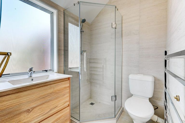 Photo of property in 3 Charles Prevost Drive, The Gardens, Auckland, 2105