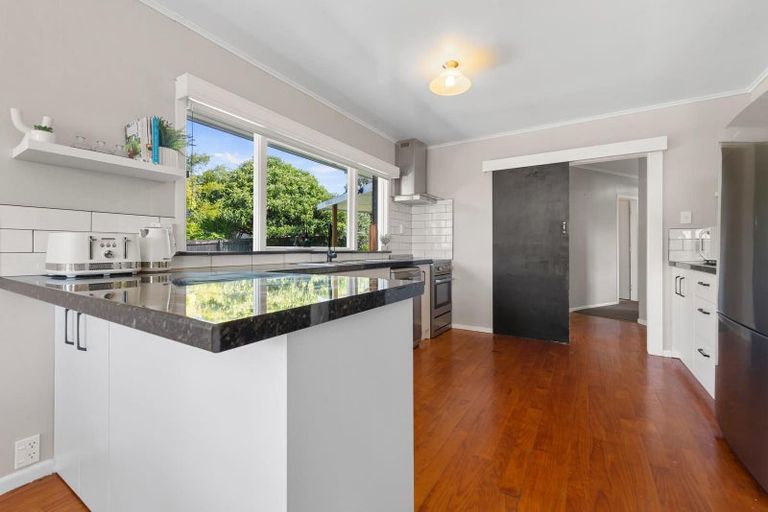 Photo of property in 22 Wharepaina Crescent, Springfield, Rotorua, 3015