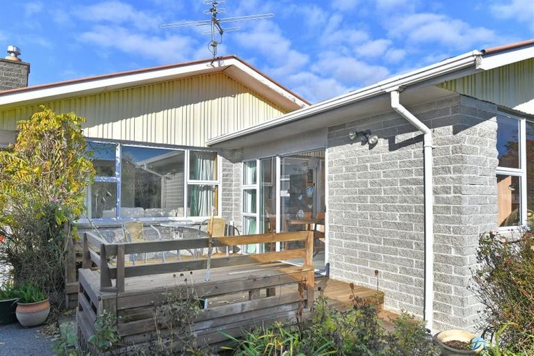 Photo of property in 8 Opal Place, Casebrook, Christchurch, 8051