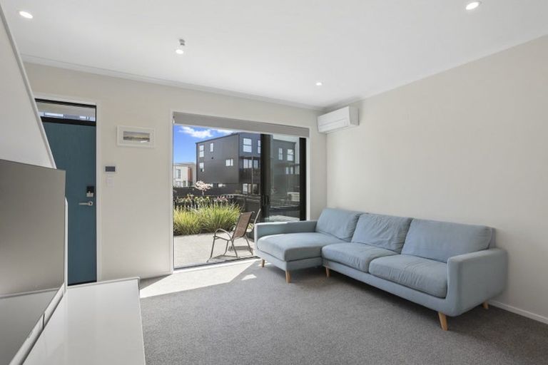 Photo of property in 54 Nugget Avenue, Hobsonville, Auckland, 0616