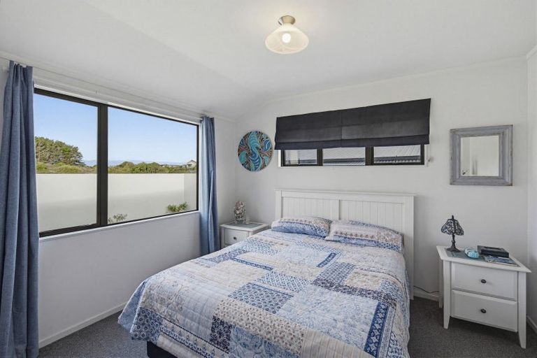 Photo of property in 29 Matakane Street, Waitarere Beach, Levin, 5510