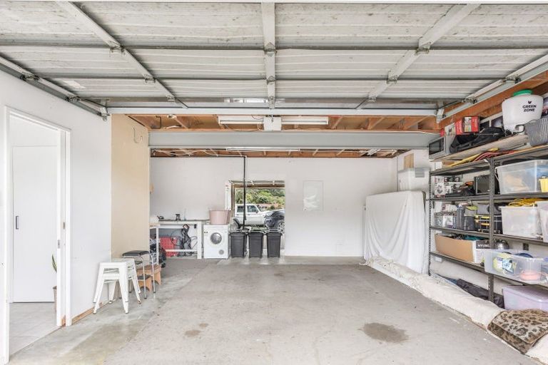 Photo of property in 11 Long Beach Road, Russell, 0202